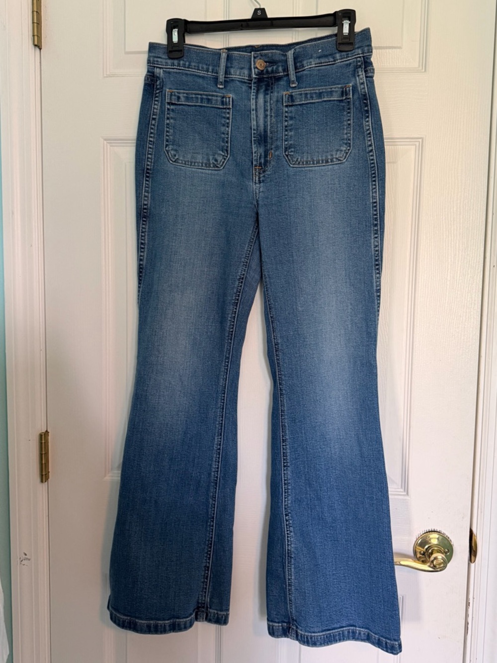 GAP 70’s Flare High Rise Medium Blue Wide-Leg Jeans Size 28 6p